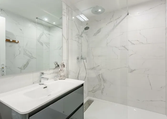 Saint-sabin Apartman